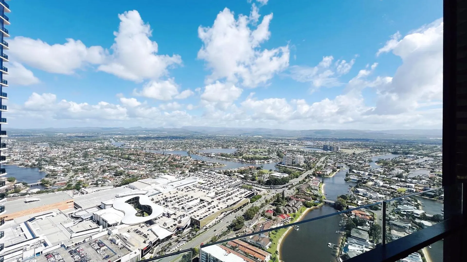 Luxury Casino 1B Apt At Broadbeach Gold Coast Australia